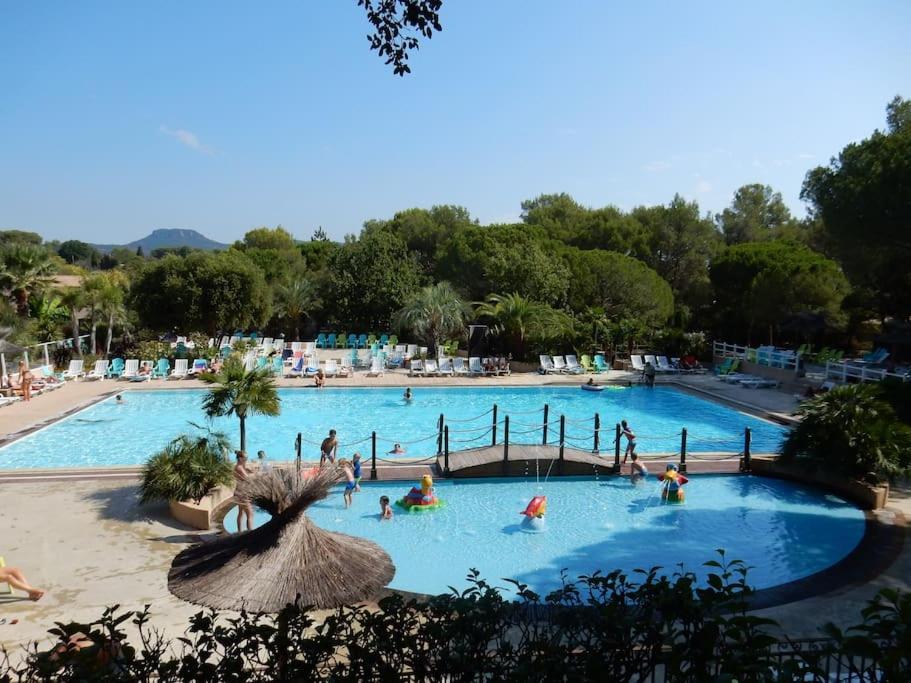 Mobile home 6-pers Camping Leï Suves-Côtes d'Azur-including airco Roquebrune-sur-Argens Exterior foto