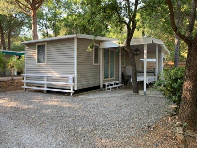 Mobile home 6-pers Camping Leï Suves-Côtes d'Azur-including airco Roquebrune-sur-Argens Exterior foto