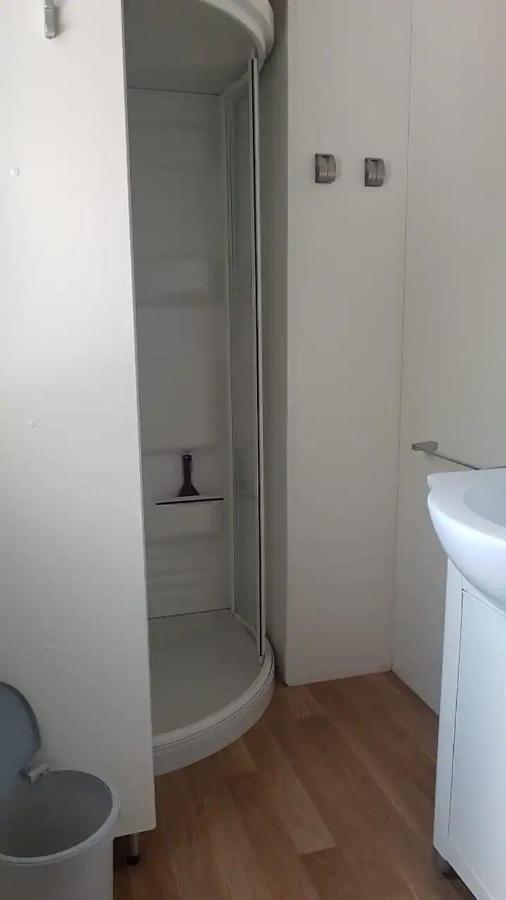 Mobile home 6-pers Camping Leï Suves-Côtes d'Azur-including airco Roquebrune-sur-Argens Exterior foto